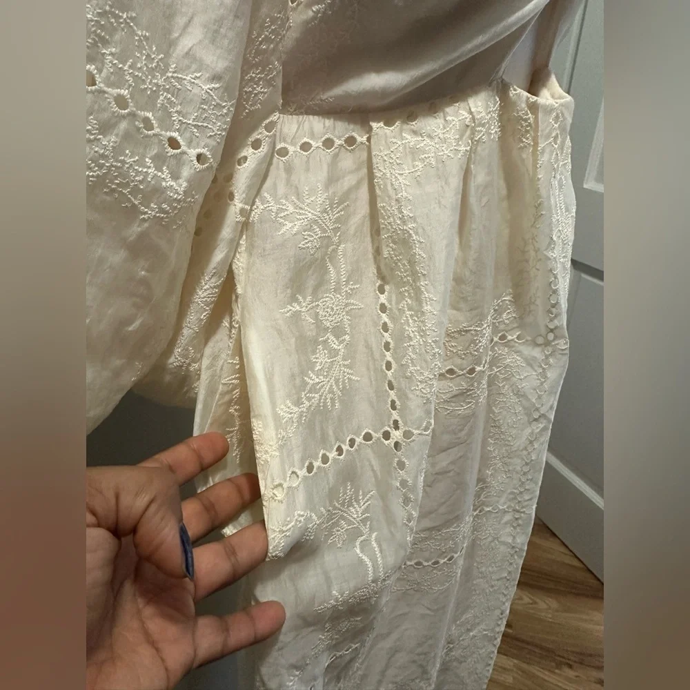 Listicle Cream Twist-Front Cutout Puff Sleeve Eyelet Midi Dress Size Medium